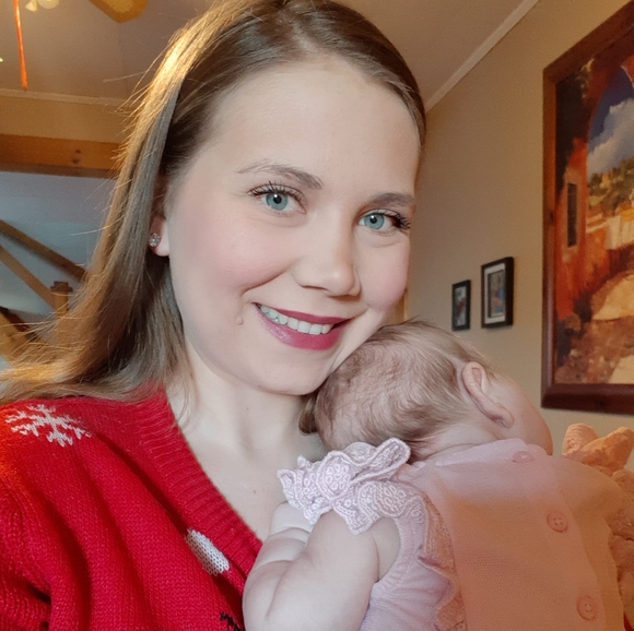 Meet your Posher, Megan - Picture 1 of 1